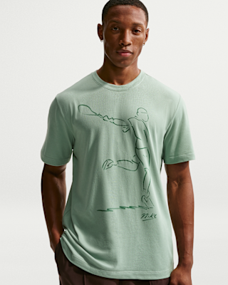 NikeCourt Men's Dri-FIT Tennis T-Shirt. Nike NO
